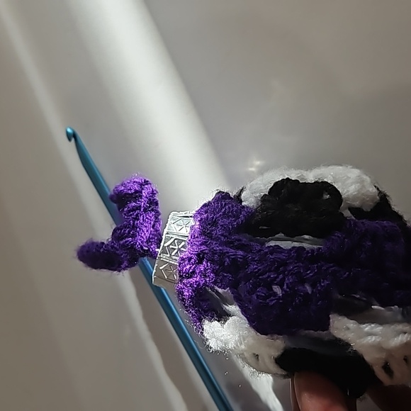 Hand Crafted Crochet Holiday Ornaments Grannycore Christmas Decor - Picture 13 of 17